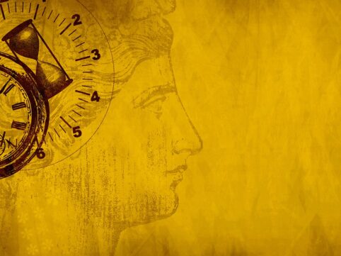 Woman Clock Hourglass Scrapbook  - chenspec / Pixabay